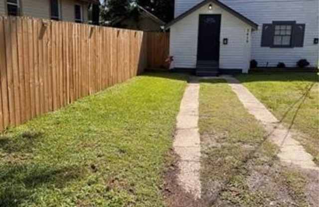1418 BEHRMAN Avenue photos photos