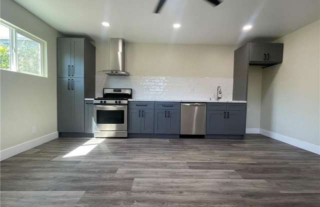 2155 Summit Avenue photos photos