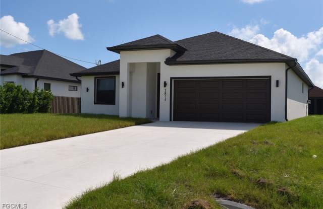 3813 25th Street SW photos photos