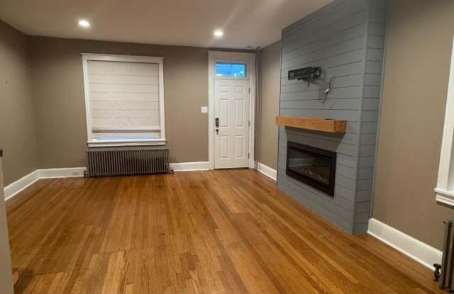 138 3RD Avenue Gallery 2