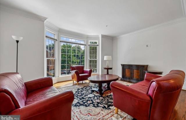 10539 TUCKERMAN HEIGHTS CIR Gallery 3