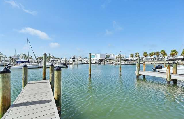 1771 RINGLING Boulevard Gallery 3