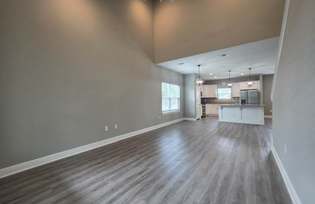 2331 Hadleigh Hills Court Gallery 4