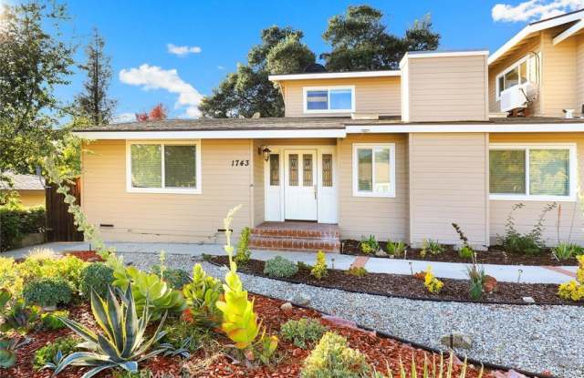 1743 Vista Del Valle Drive Gallery 3