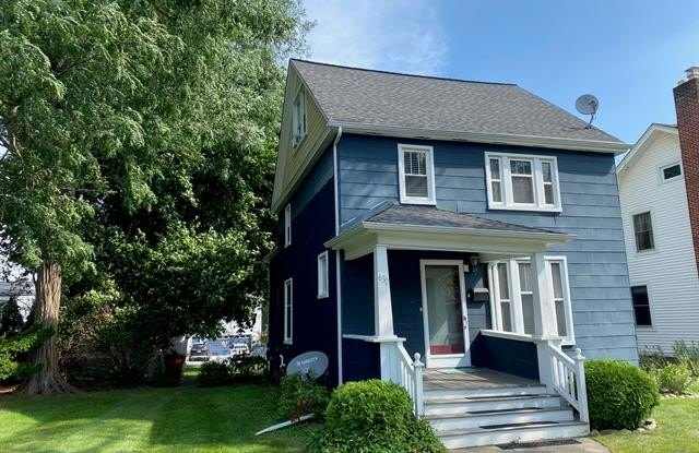630 W University Drive photos photos