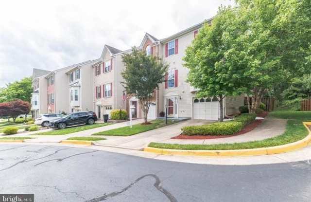 5520 JOWETT Court Gallery 4