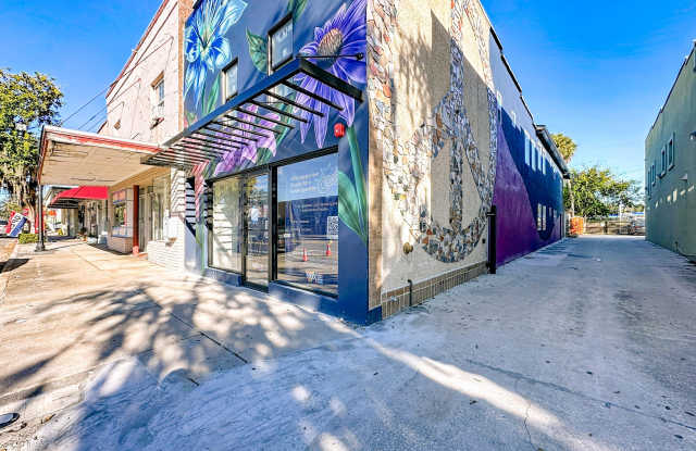 912 ST JOHNS Avenue Gallery 2
