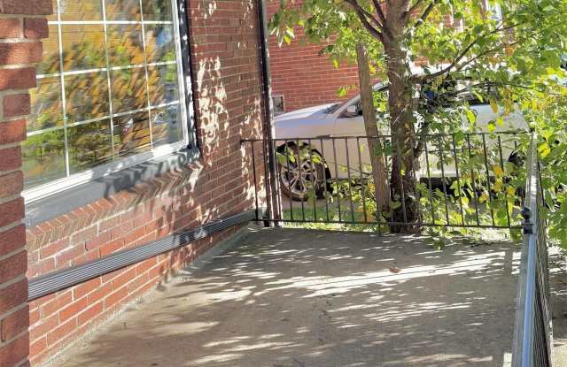 18492 Stansbury Street Gallery 2
