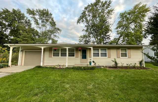 140 Seneca Lane photos photos