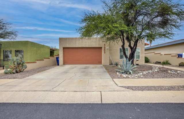 Beautiful 3-Bedroom, 2-Bathroom Home with Spacious Backyard photos photos