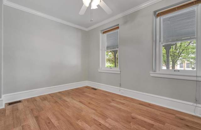 39 N MAPLE AVE #A Gallery 4