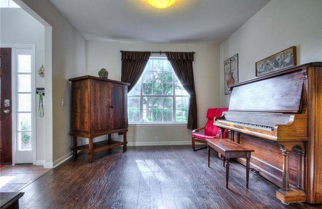 3456 Shiraz Loop Gallery 3
