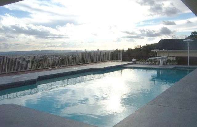 Los Feliz/Hollywood Hills AMAZING 6 Bed/4 Bath/Pool Luxury Home for Lease! Gallery 4