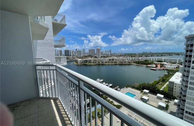 18061 Biscayne Blvd Gallery 4