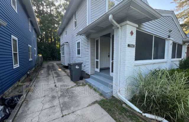 5542 North College Avenue Gallery 4