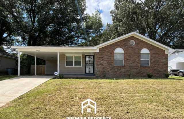 3165 Mackham Avenue photos photos