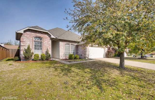 115 Mulberry Ln - 115 Mulberry Lane, Rockwall, TX 75032