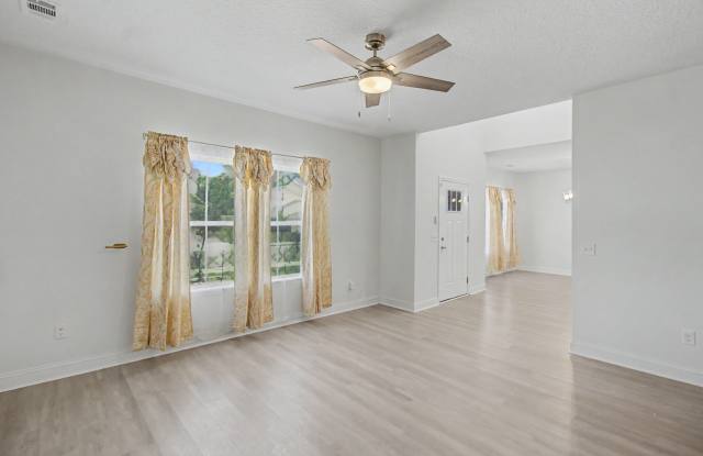 965 Meloney Drive Gallery 4