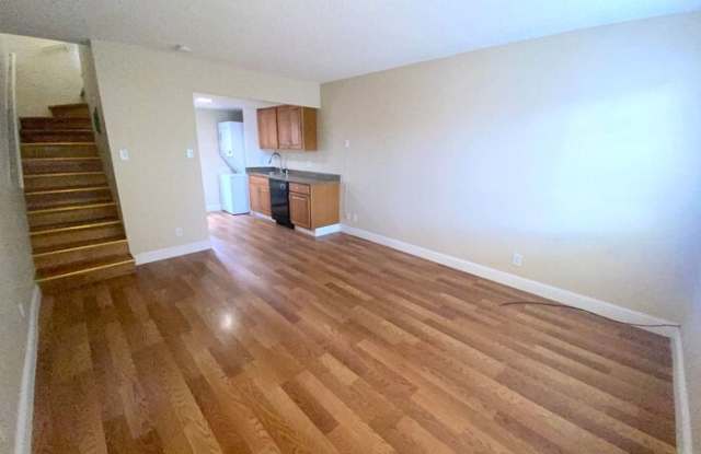 900 Eden Court - 900 Eden Court, Reno, NV 89509 900 Eden Court - 900 Eden Court, Reno, NV 89509