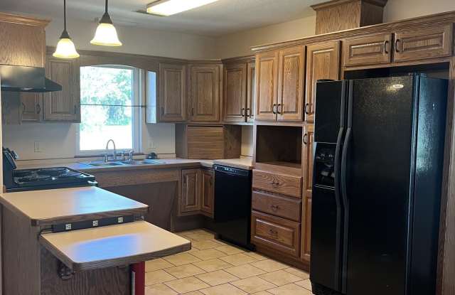 4503 N Swede Lane - 4503 North Swede Lane, Joplin, MO 64801