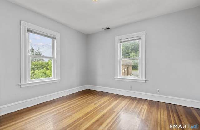 200 Beaver St Gallery 2