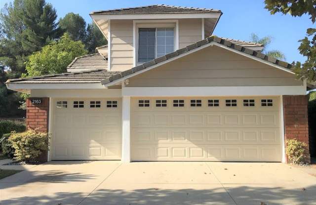 2163 Hedgerow Ln Gallery 3