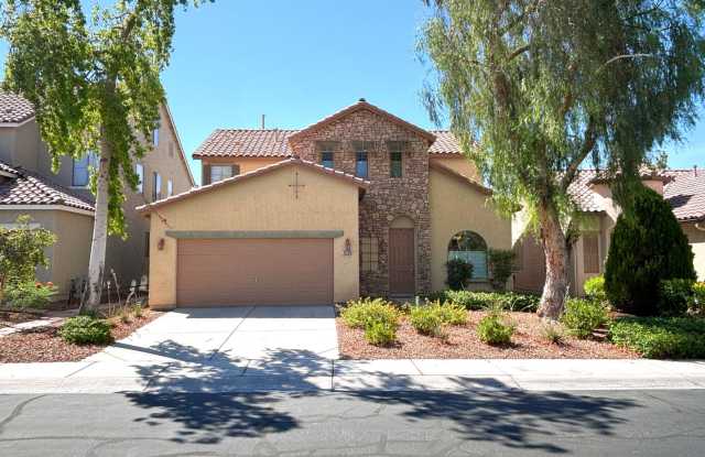 4 Bedroom Home in Southern Highland - with Bed and Bath down photos photos