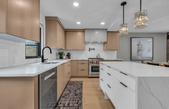 1215 Norfolk Avenue photos photos