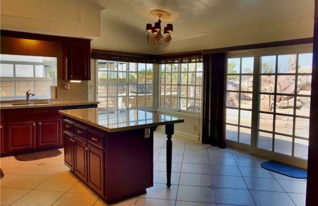 24791 Georgia Sue Gallery 2