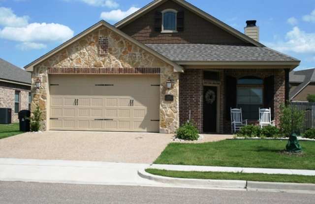3 Bedroom available now. No carpet - 3132 Silver Saddle Drive, Robinson, TX 76706