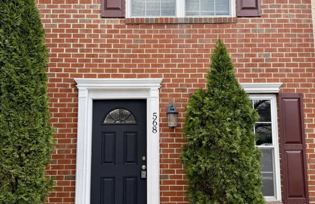 568 Lancaster Place photos photos