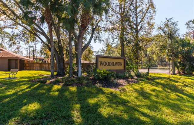 Beautiful Pond Front 2 Bedroom 2 Bath Townhome in the Wood Haven Community photos photos