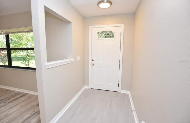1123 RIDGEGREEN LOOP N Gallery 4