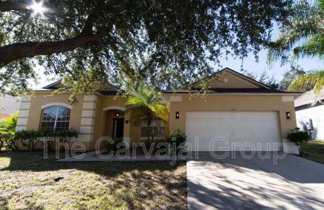 423 Heather Hills Dr - 423 Heather Hills Drive, Clermont, FL 34711