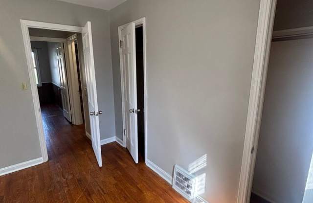1276 Oakland Dr Gallery 4