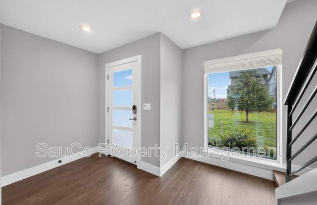 6813 SE Cashmere Ln Gallery 3