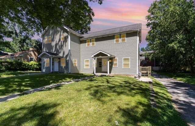 357 S Greenwich Street - 357 South Greenwich Street, Valparaiso, IN 46383