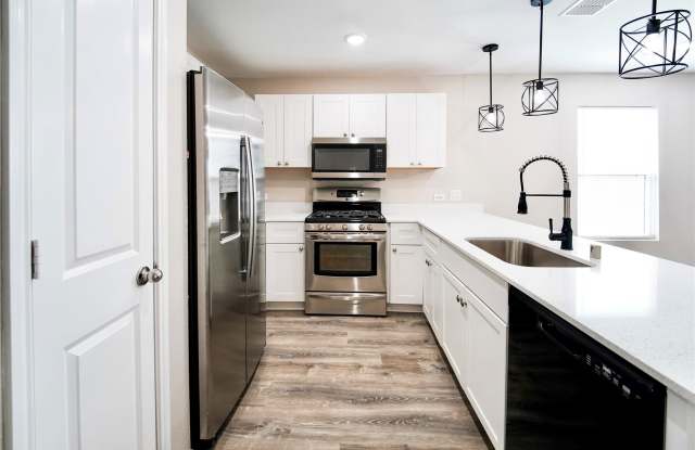 2921 Bronte Boulevard Gallery 3