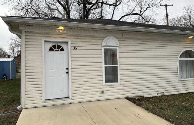 85 North Pike St - 2 photos photos