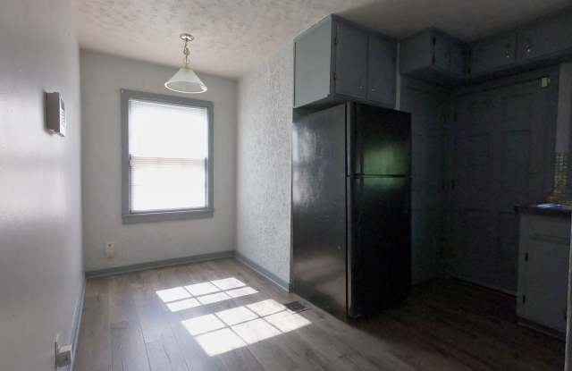 11204 East 40th Street South Gallery 3