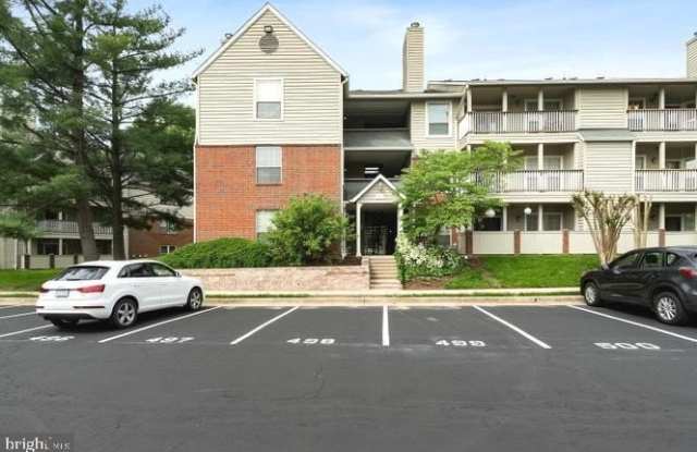 12162 PENDERVIEW Lane unit: 1604 - 12162 Penderview Lane, Fair Oaks, VA 22033 12162 PENDERVIEW Lane unit: 1604 - 12162 Penderview Lane, Fair Oaks, VA 22033