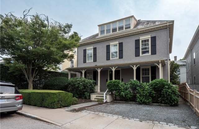 1 Pell Street photos photos