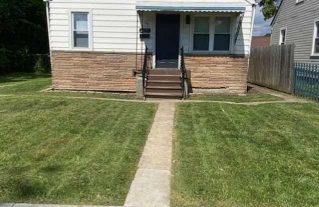 2171 Mcguffey Rd photos photos