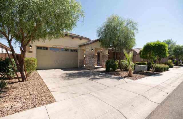 9129 W Sells Dr - 9129 West Sells Drive, Phoenix, AZ 85037