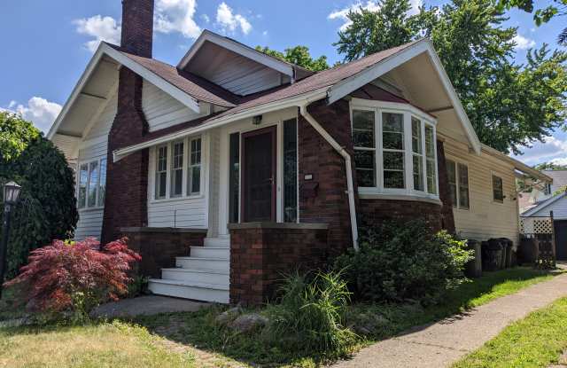 225 North Mill Street photos photos