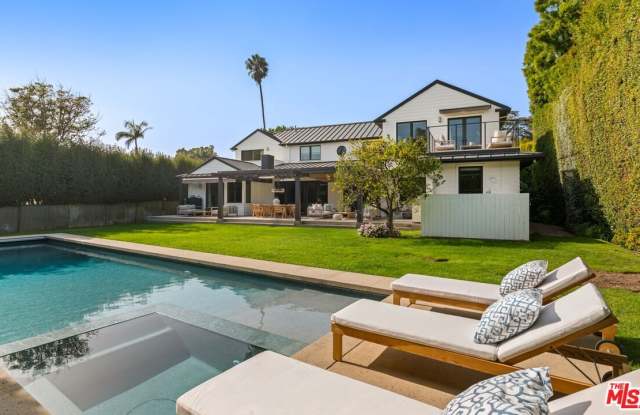 720 Amalfi Dr - 720 Amalfi Drive, Los Angeles, CA 90272