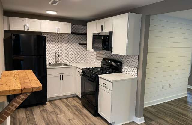 Merchants Lofts V Upgraded 1 Bedroom - 132 Main Street, Phoenixville, PA 19460