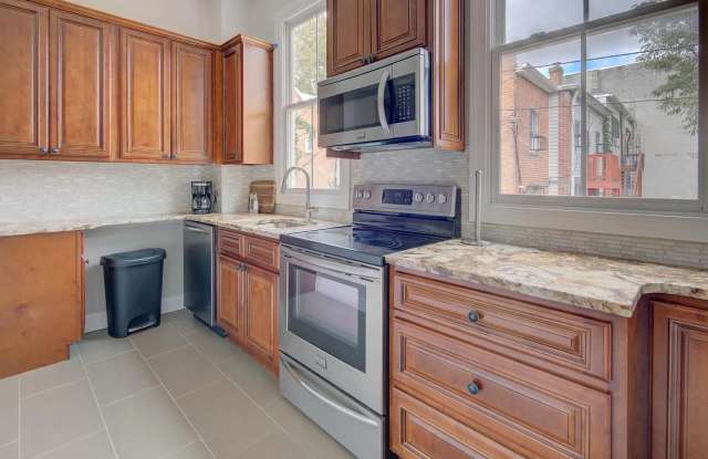 208 T Street Northeast - 1 Gallery 2