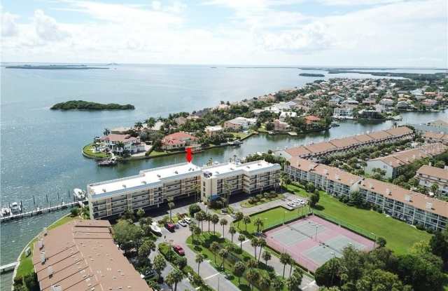 363 PINELLAS BAYWAY S Gallery 4