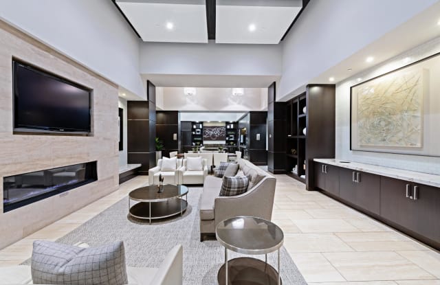 Strata Gallery 4